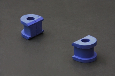 REINFORCED STABILIZER BUSHING