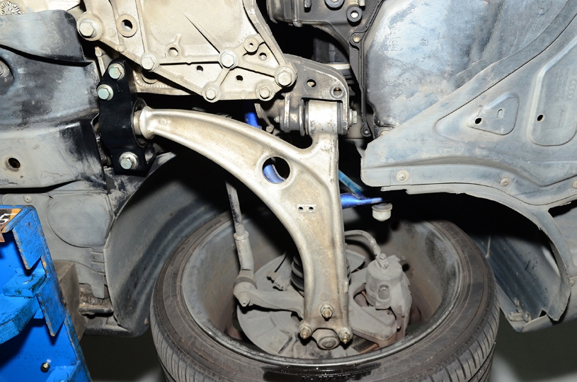 6914 - FRONT LOWER CONTROL ARM