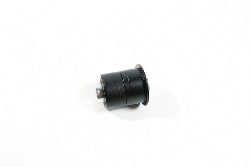 Q0076 - FRONT LOWER ARM- FRONT BUSHING