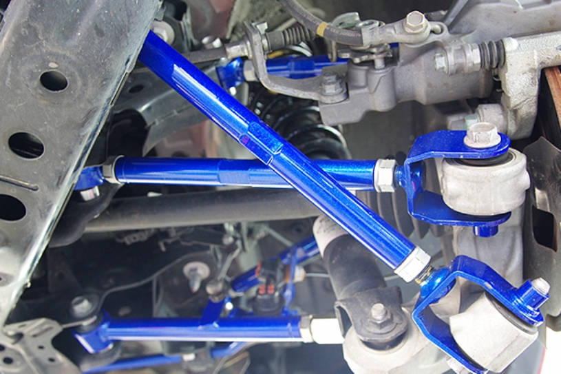 8540 - REAR LOWER CAMBER ARM