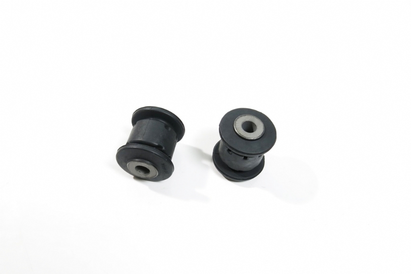 8943 - FRONT LOWER ARM-FRONT BUSHING