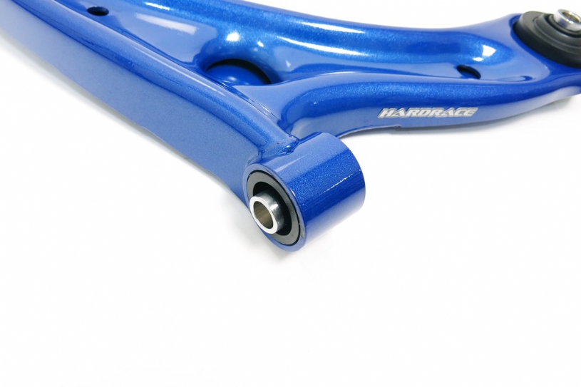 Q0241 - RC FRONT LOWER CONTROL ARM