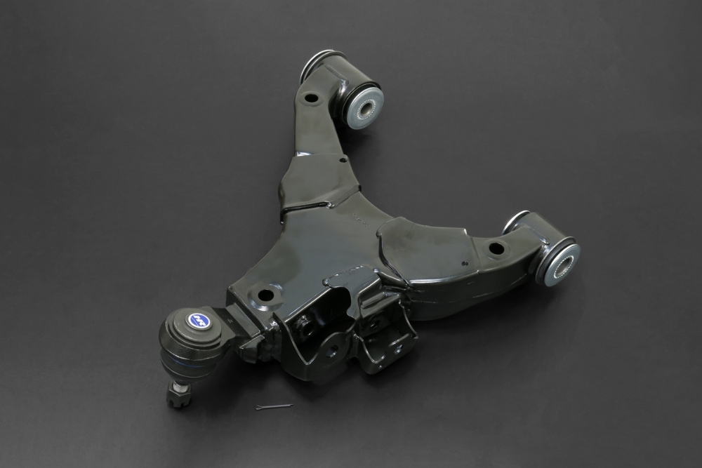 Q1015 - FRONT LOWER ARM