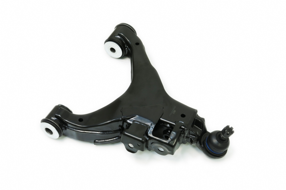 Q1015 - FRONT LOWER ARM