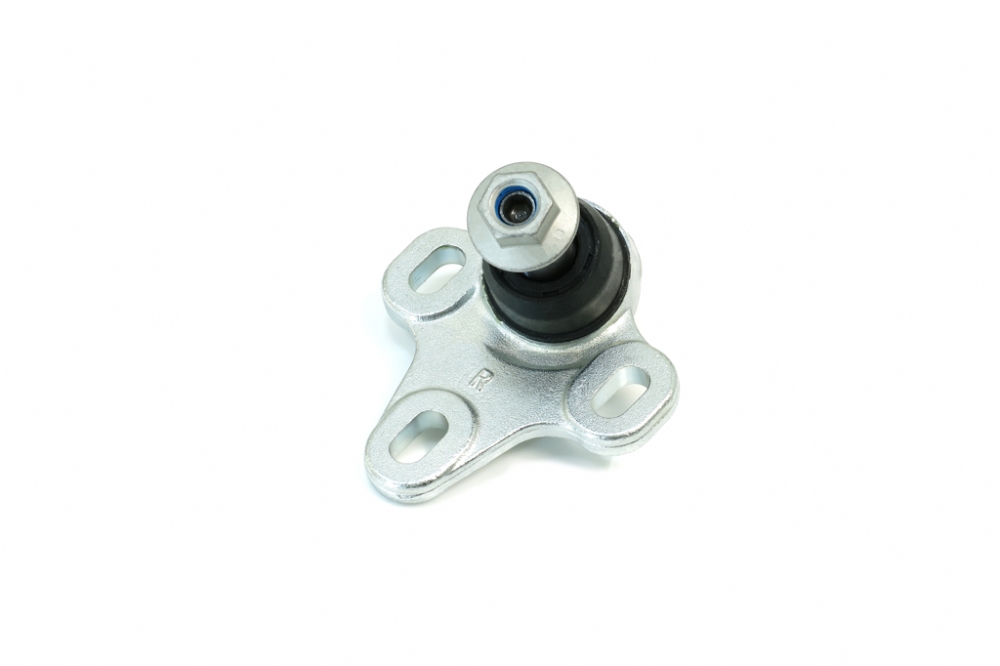 Q0821 - FRONT CAMBER ADJUSTABLE BALL JOINT